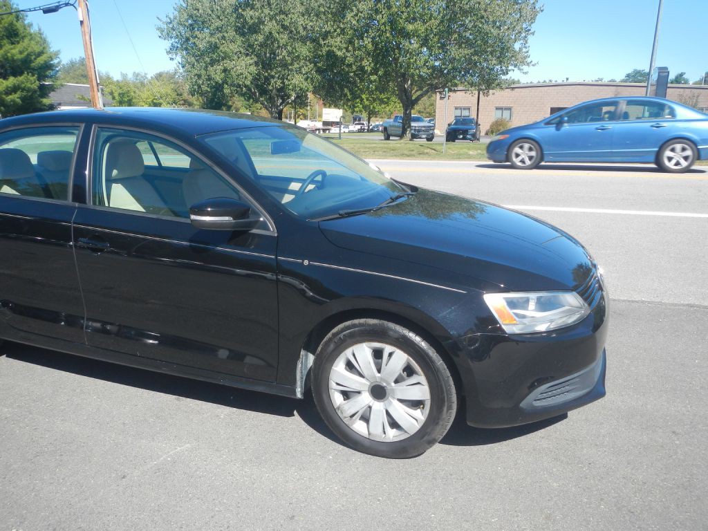 2011 Volkswagen Jetta Image 9