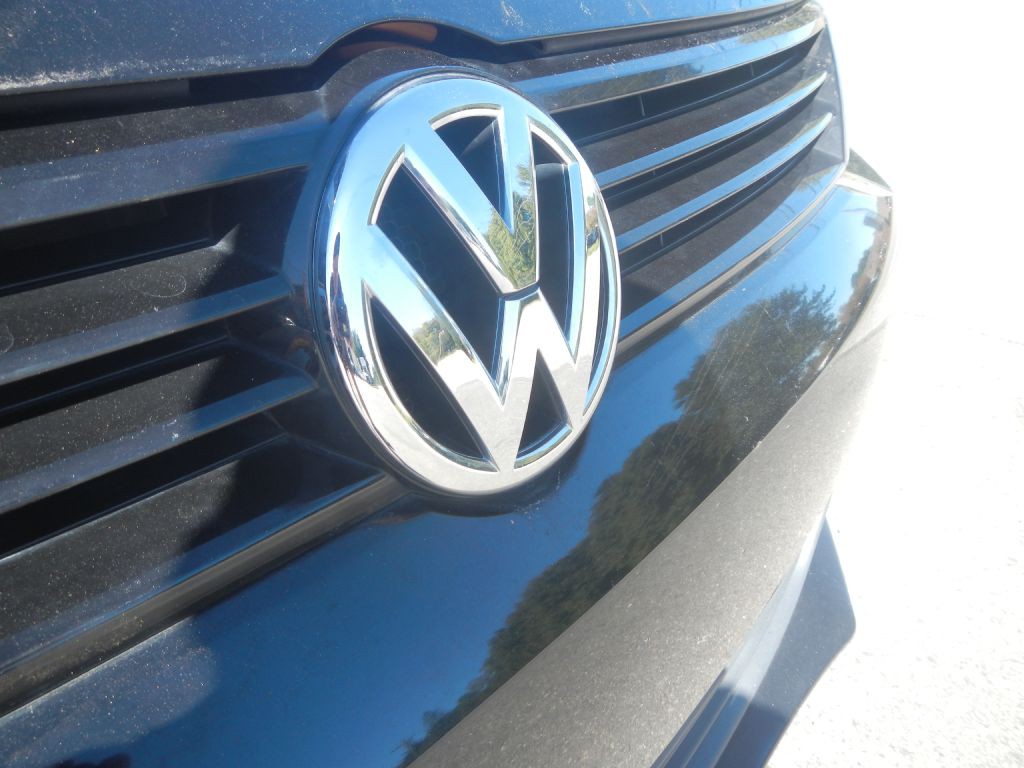 2011 Volkswagen Jetta Image 48