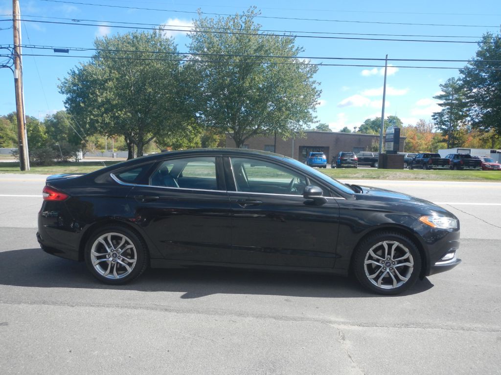 2017 Ford Fusion Image 12