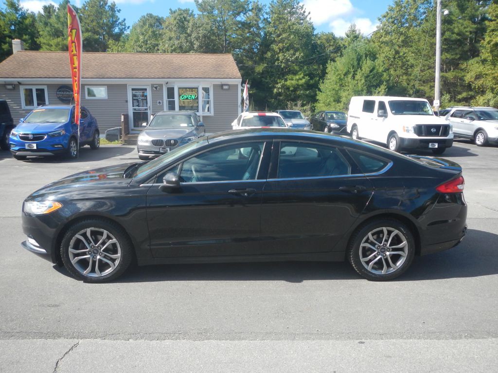 2017 Ford Fusion Image 17