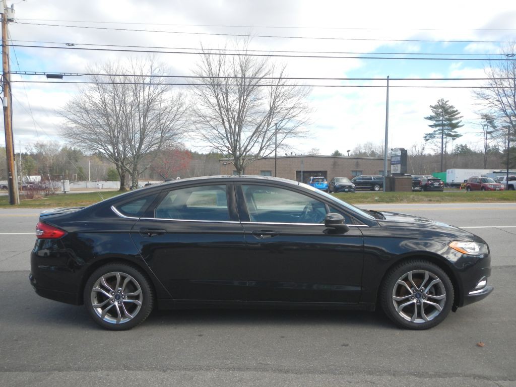 2017 Ford Fusion Image 11