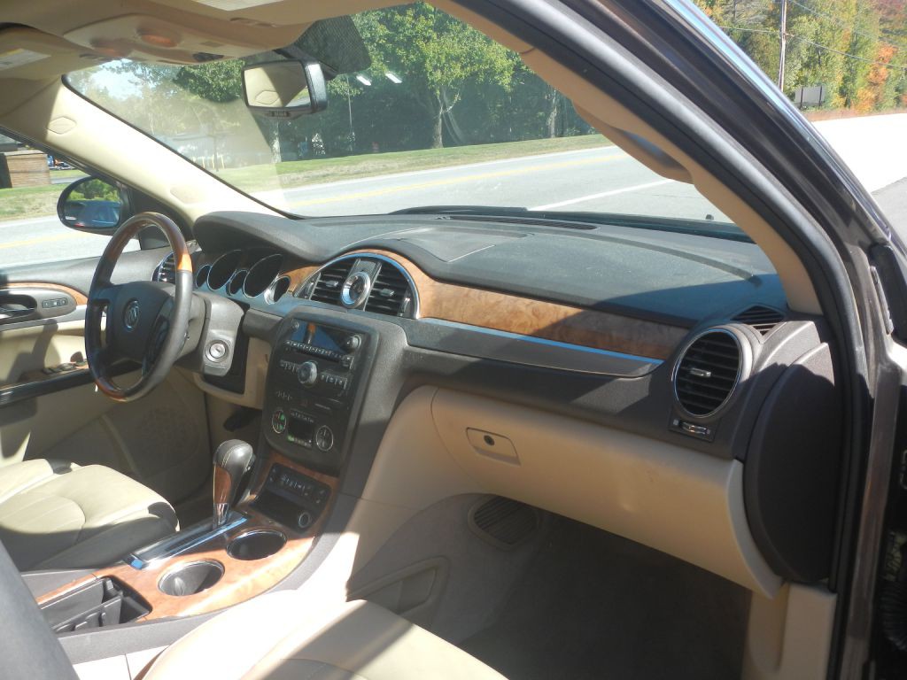 2012 Buick Enclave Image 12
