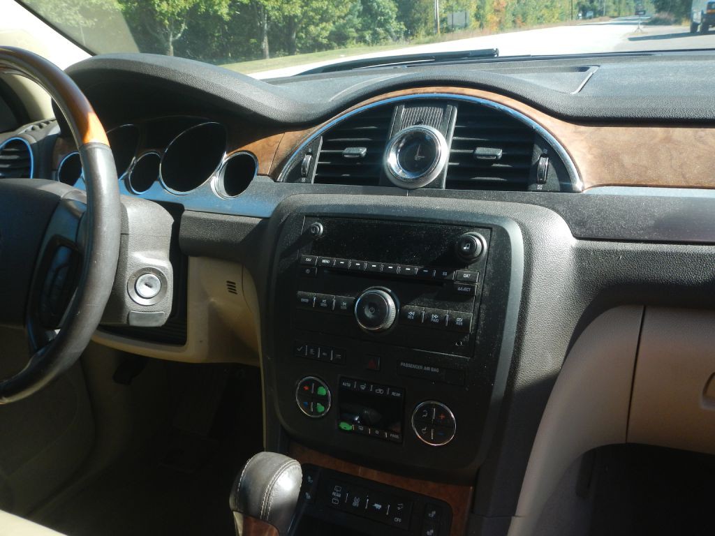 2012 Buick Enclave Image 23