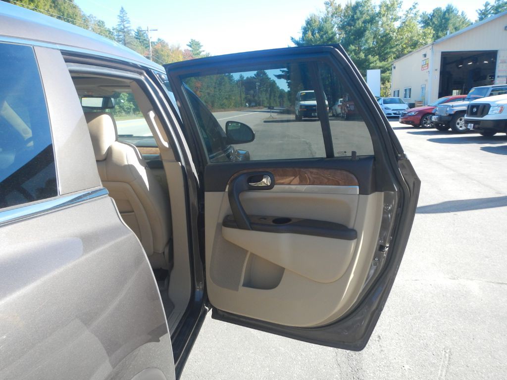 2012 Buick Enclave Image 27