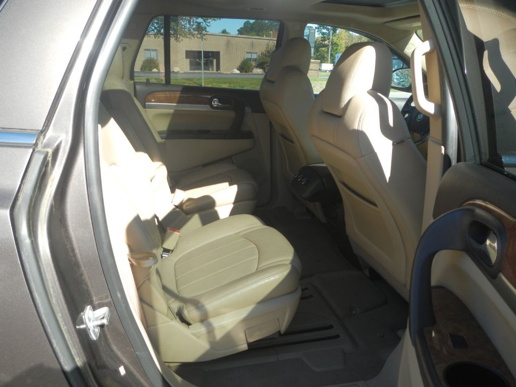2012 Buick Enclave Image 28