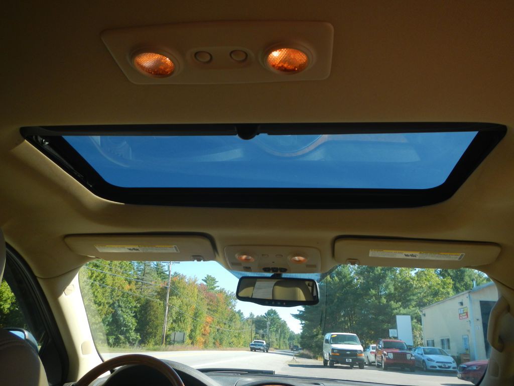2012 Buick Enclave Image 32