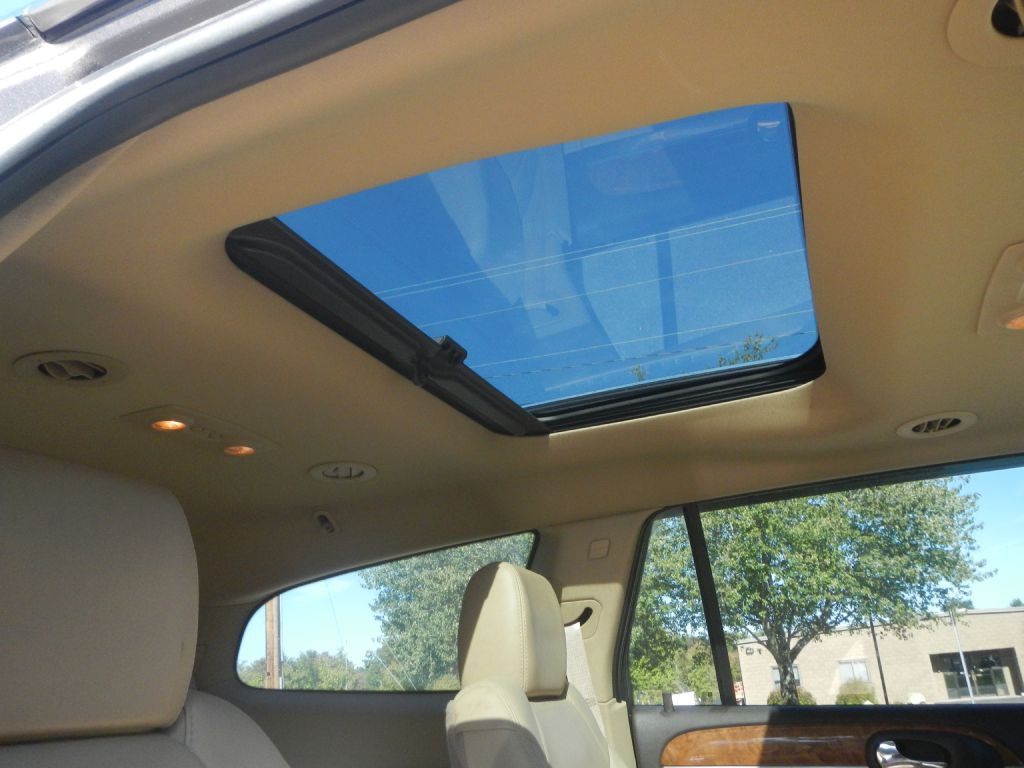 2012 Buick Enclave Image 33