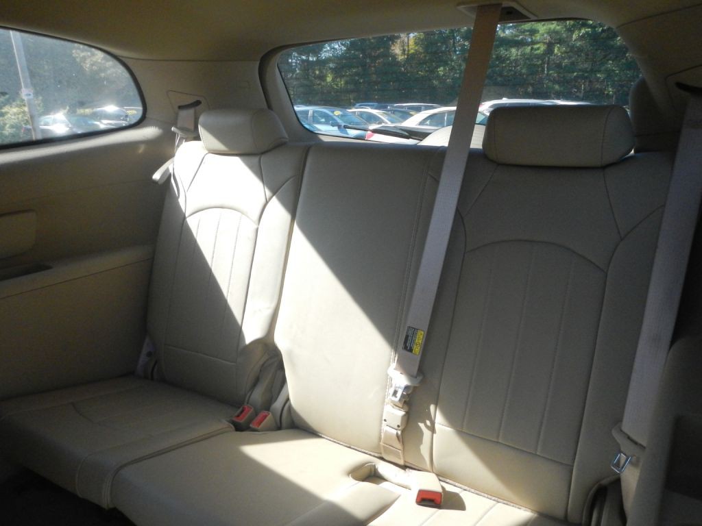 2012 Buick Enclave Image 46