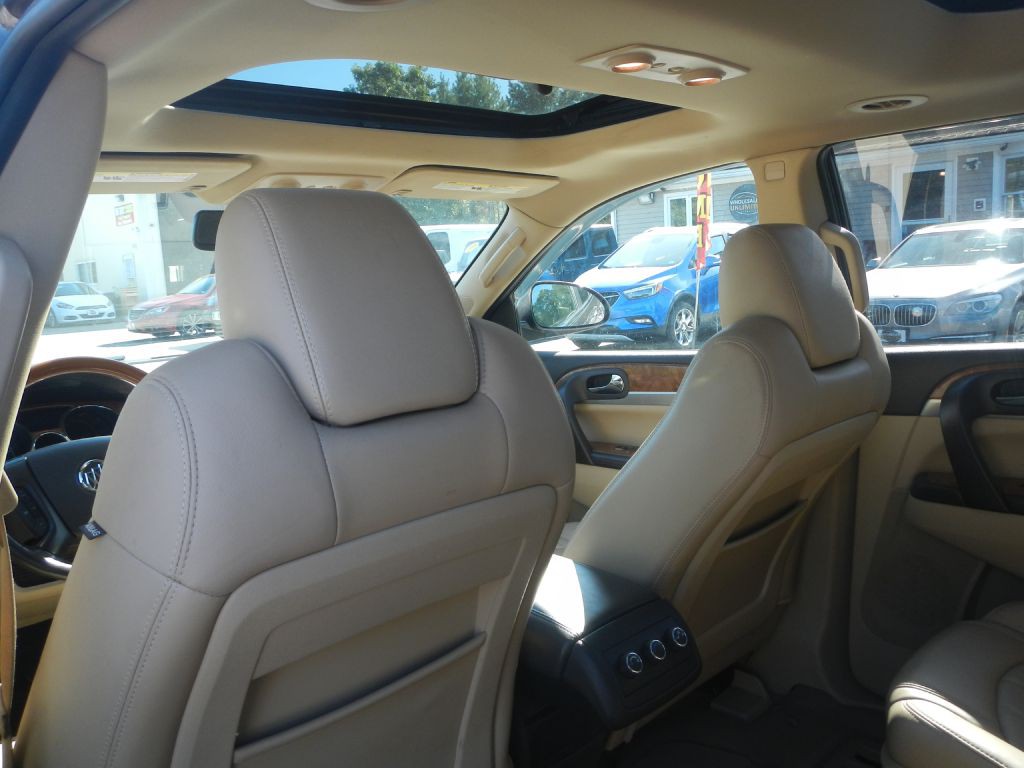 2012 Buick Enclave Image 48