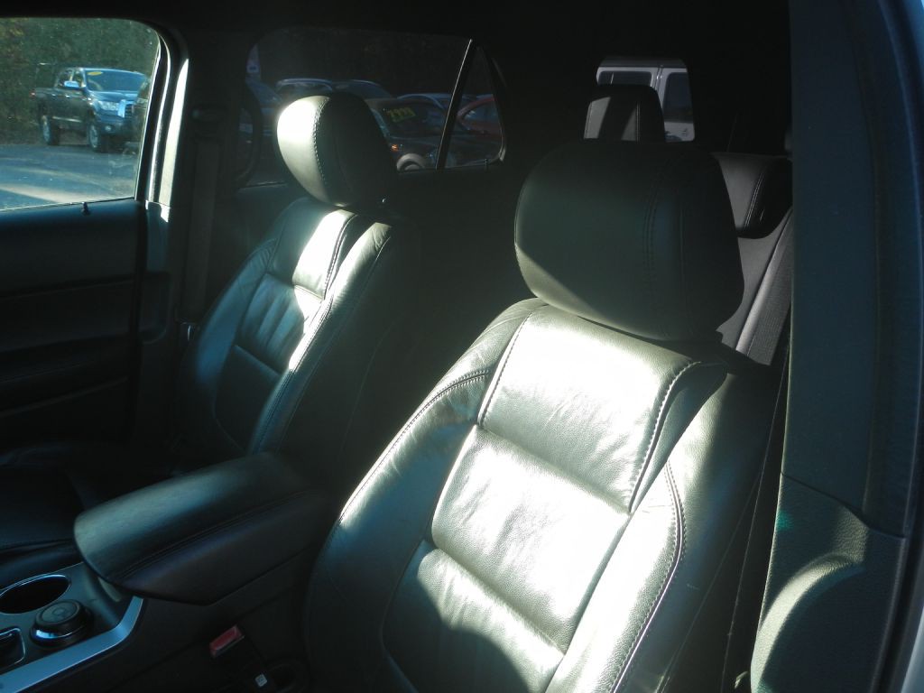 2014 Ford Explorer Image 12