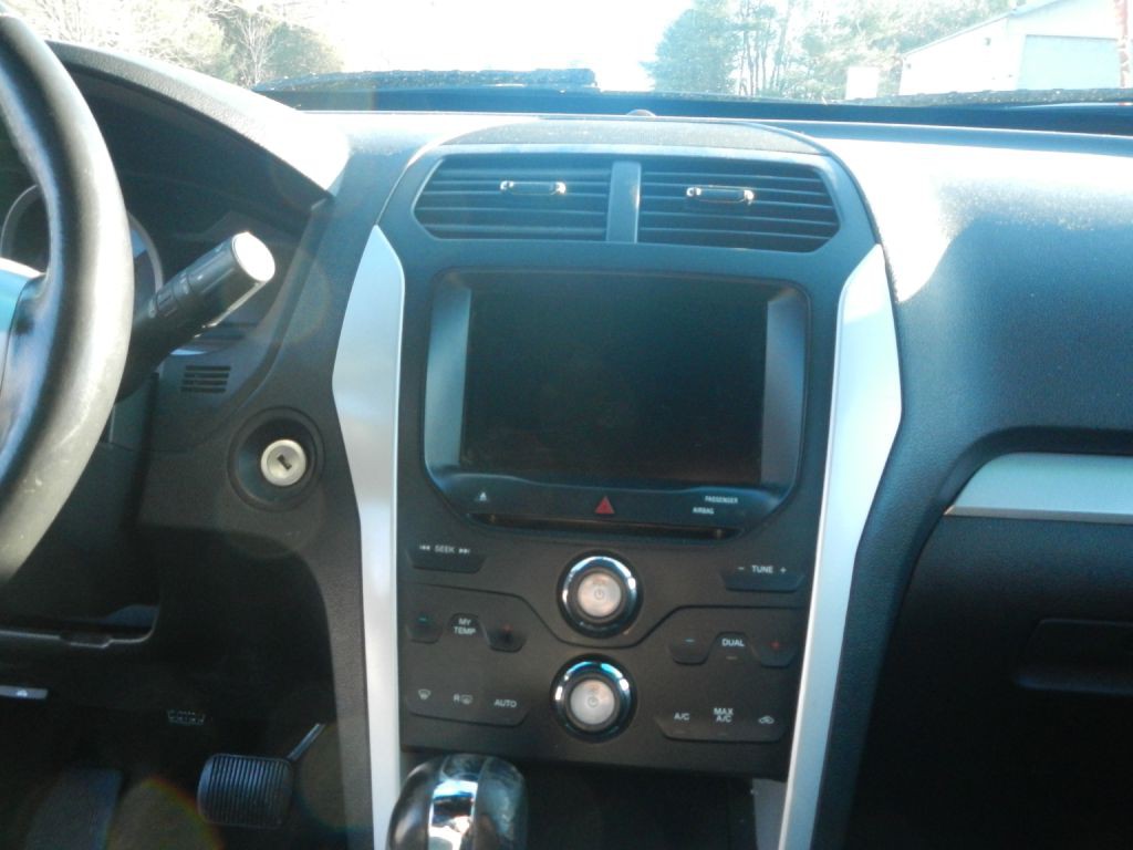 2014 Ford Explorer Image 14