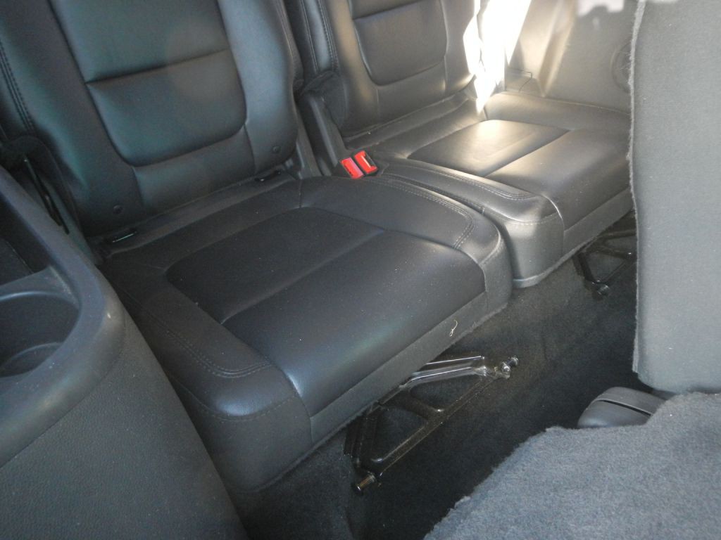 2014 Ford Explorer Image 40