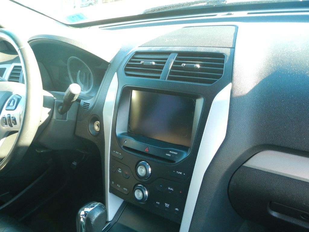 2014 Ford Explorer Image 50