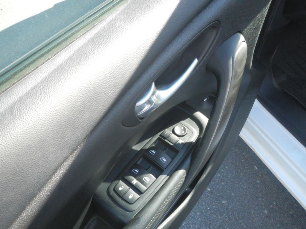 2013 Dodge Dart Image 45