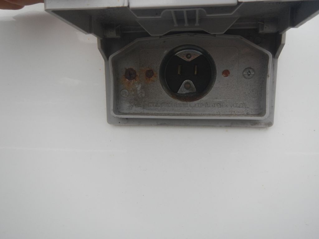 2015 Chevrolet Express Image 36