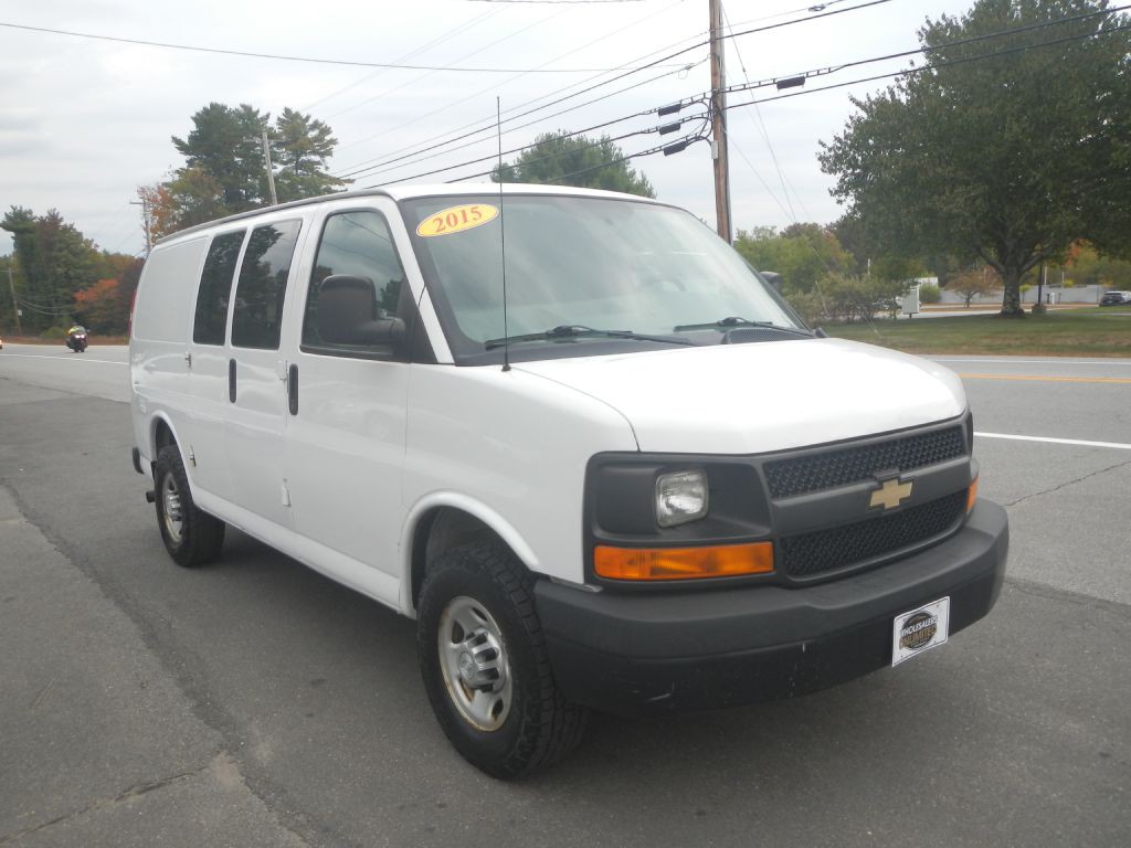 2015 Chevrolet Express Image 45