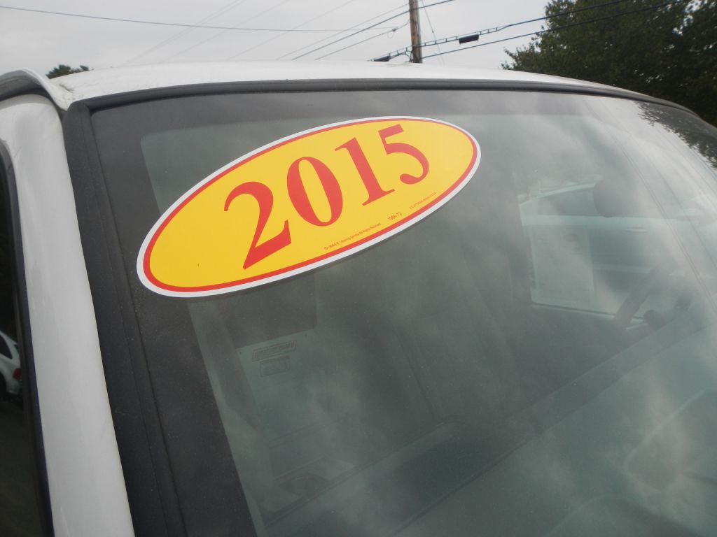2015 Chevrolet Express Image 46
