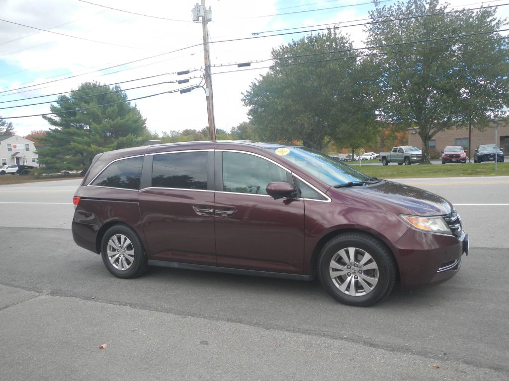 2015 Honda Odyssey Image 2