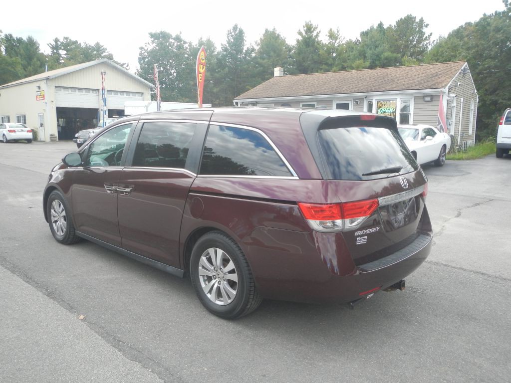 2015 Honda Odyssey Image 8