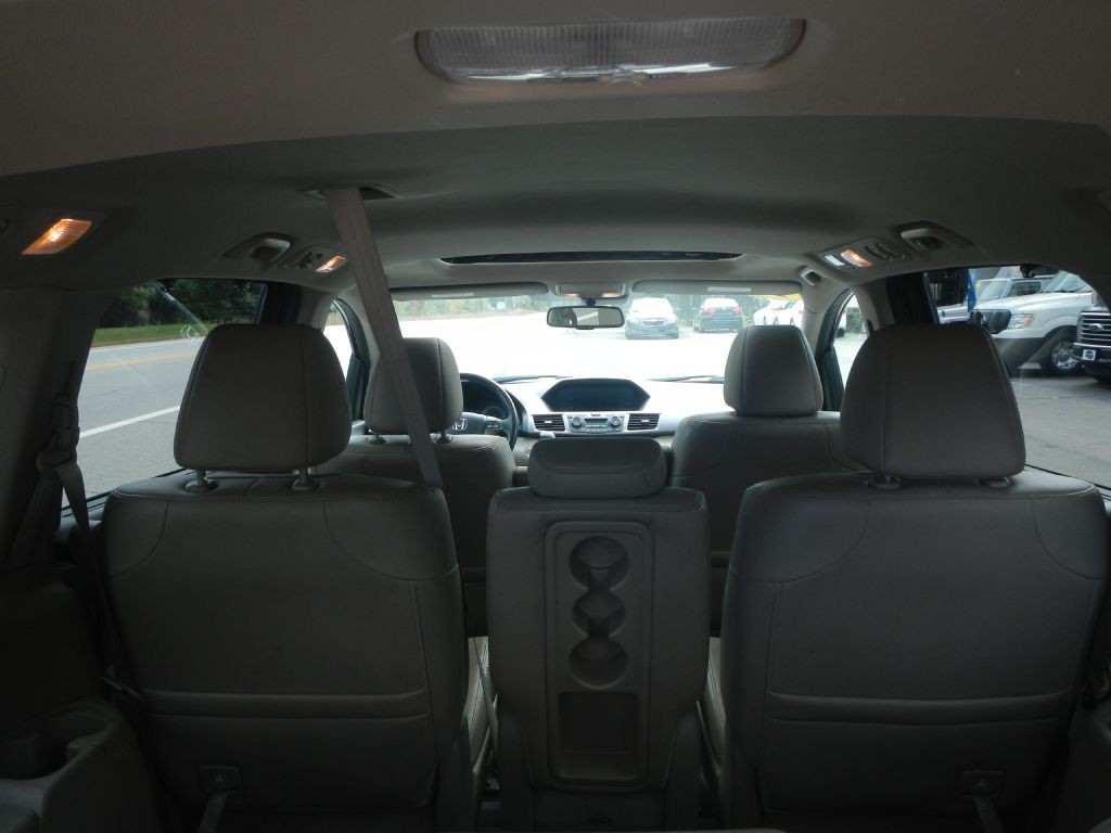 2015 Honda Odyssey Image 35