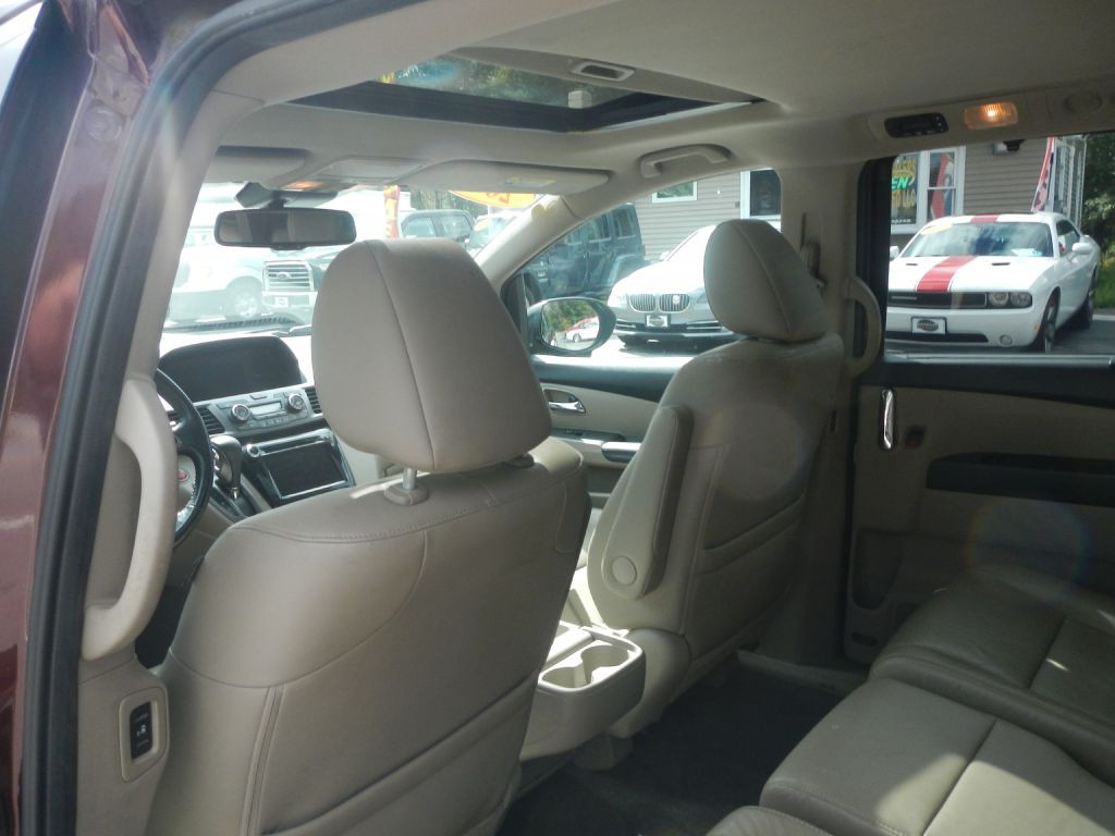 2015 Honda Odyssey Image 40