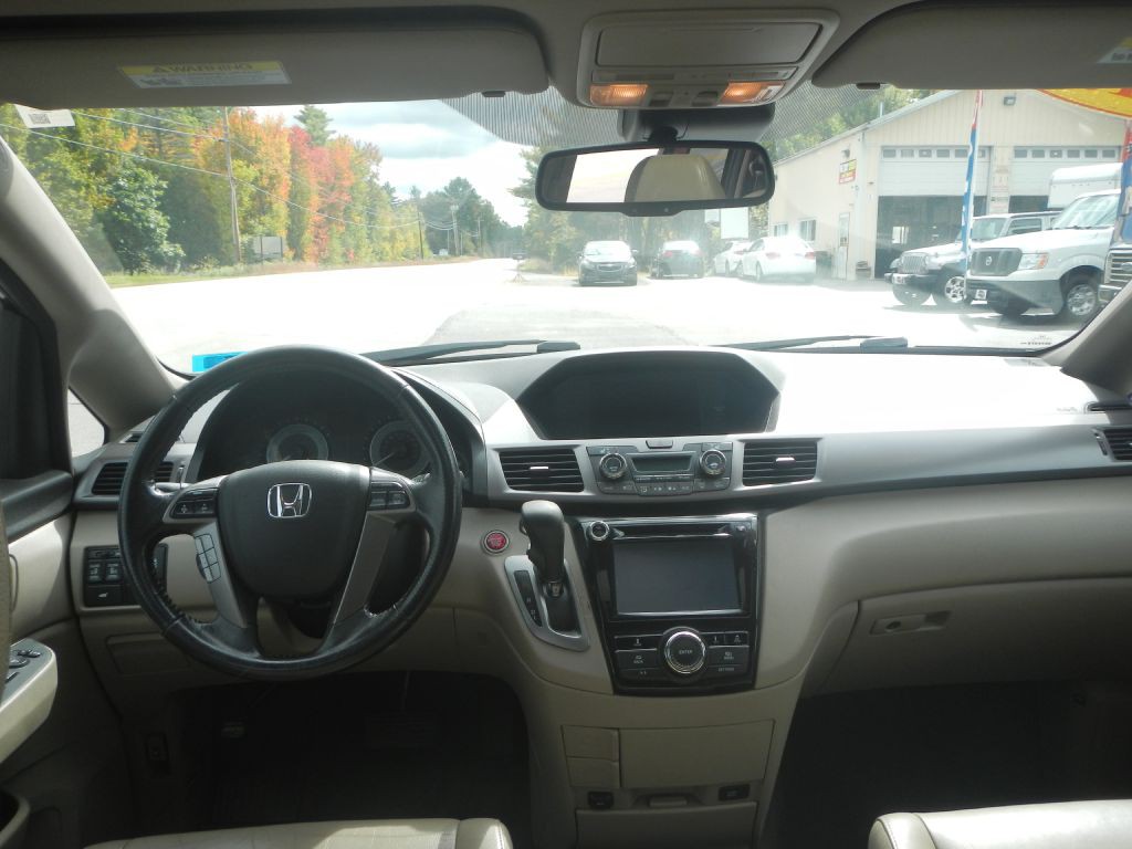 2015 Honda Odyssey Image 42