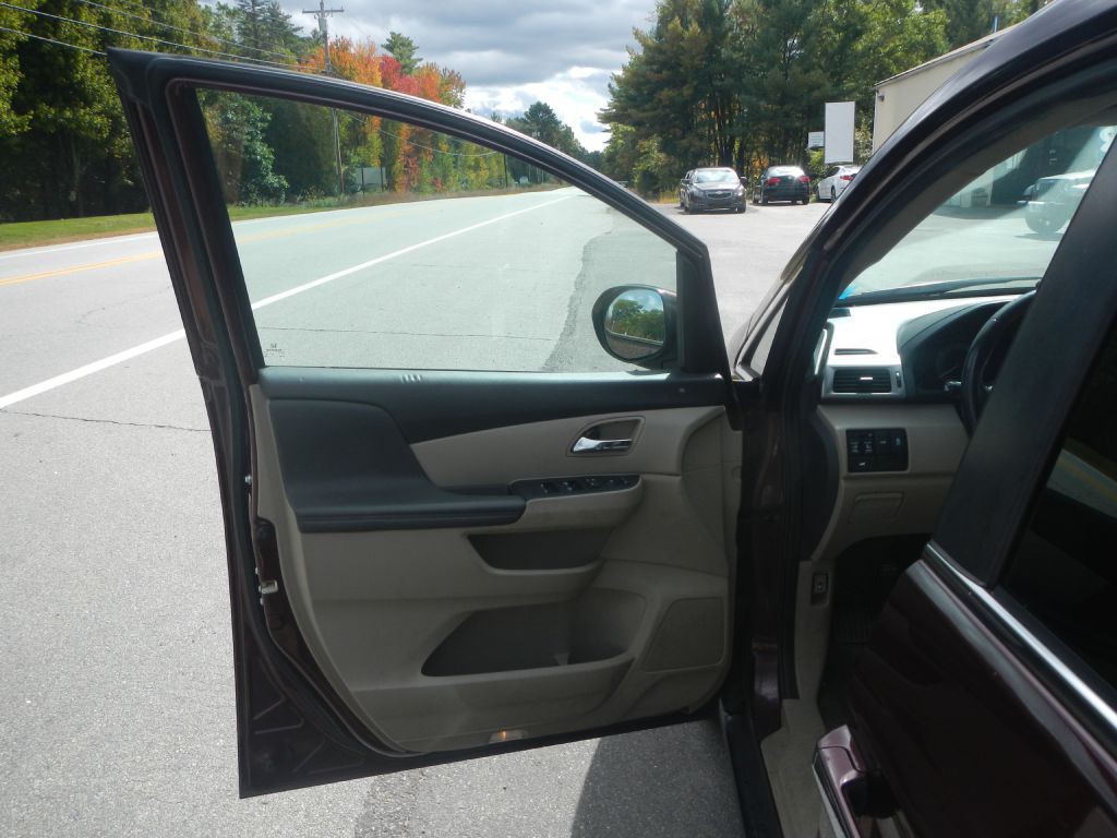 2015 Honda Odyssey Image 44