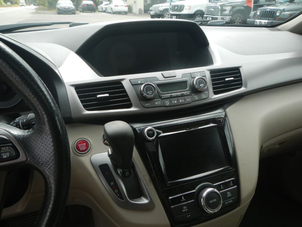2015 Honda Odyssey Image 49
