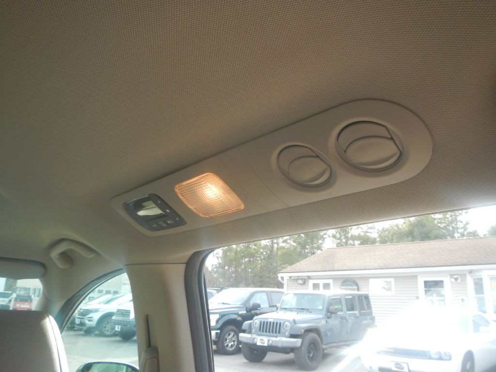 2015 Honda Odyssey Image 32