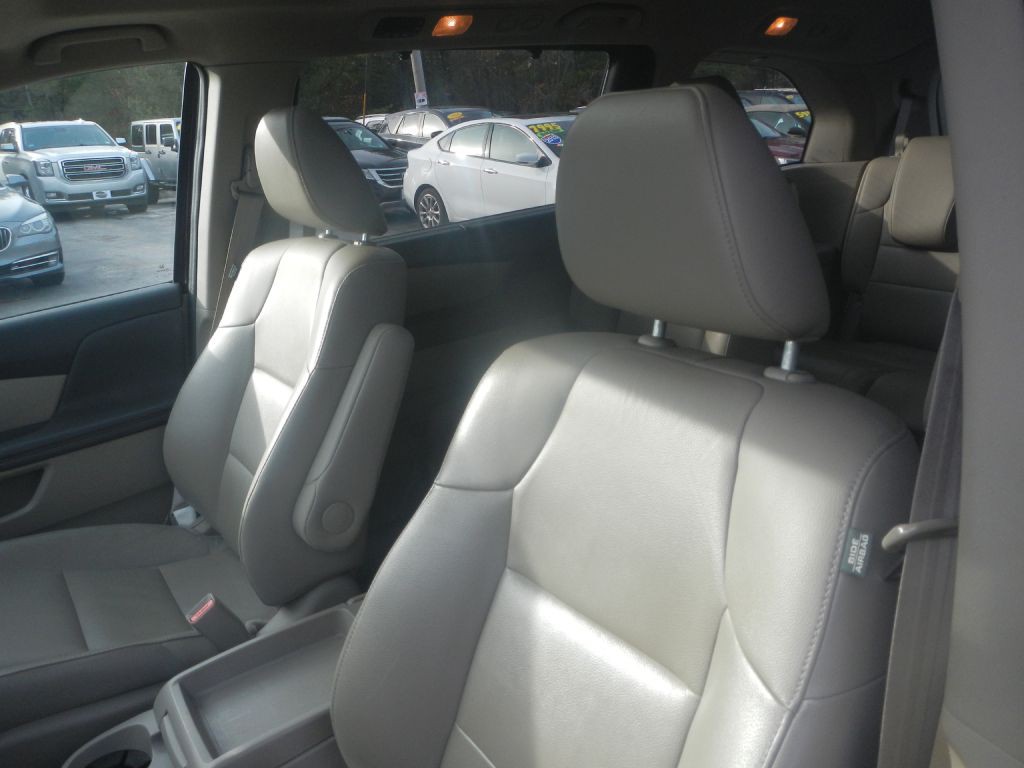 2015 Honda Odyssey Image 52