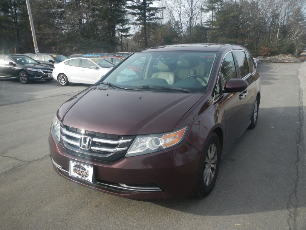 2015 Honda Odyssey Image 1
