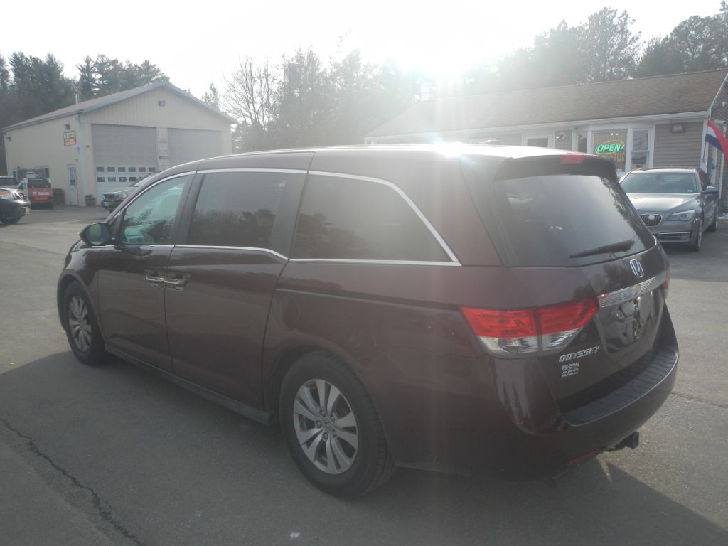 2015 Honda Odyssey Image 8