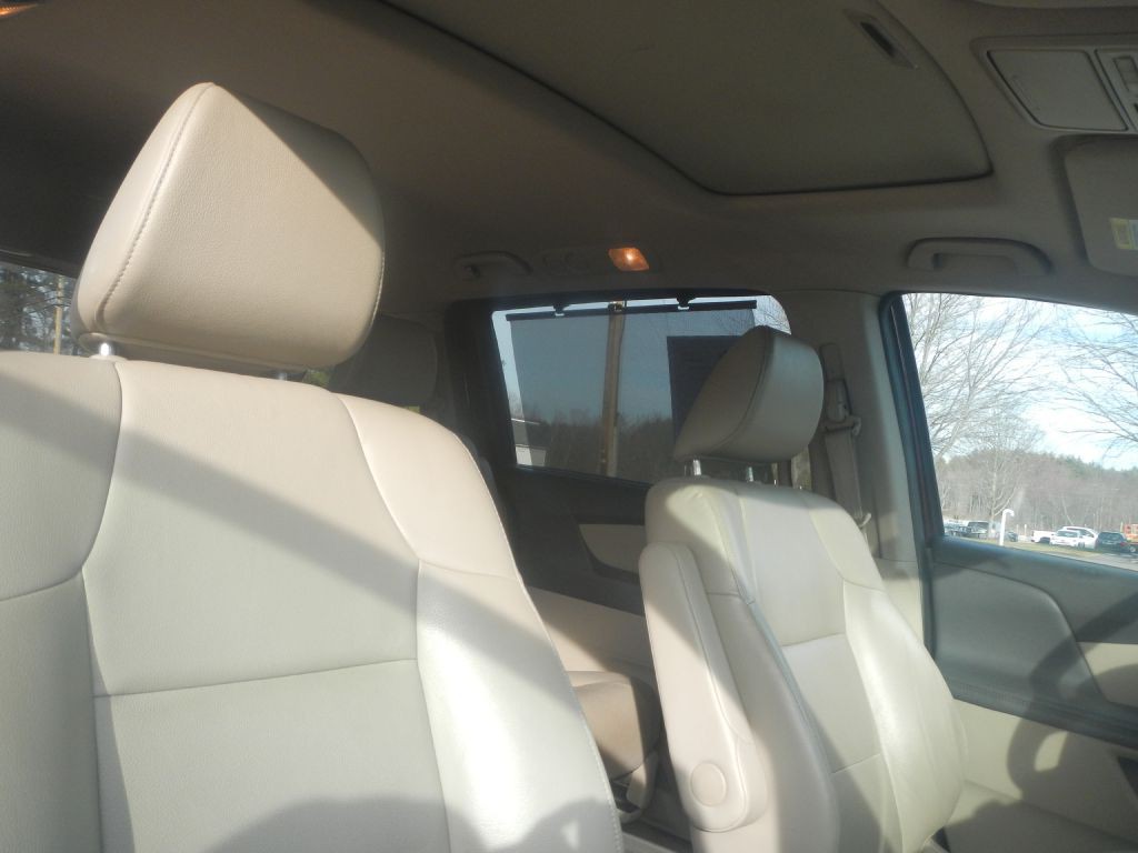 2015 Honda Odyssey Image 22