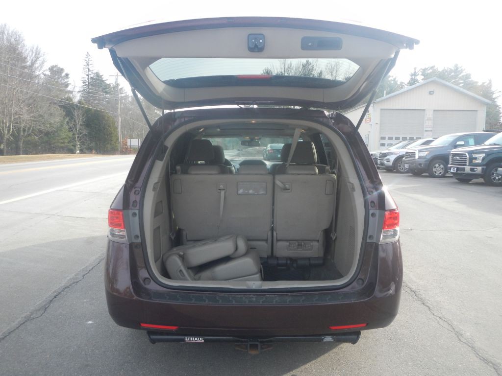 2015 Honda Odyssey Image 38