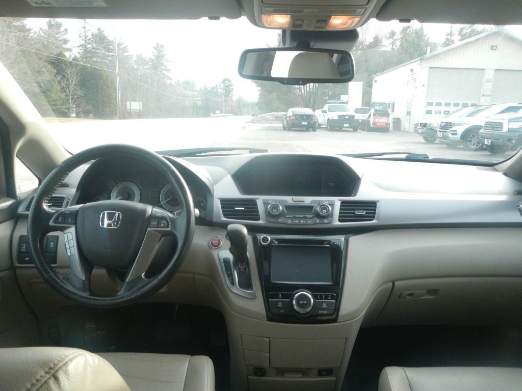 2015 Honda Odyssey Image 48