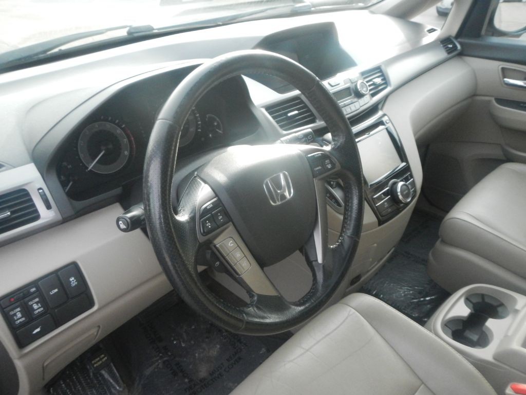 2015 Honda Odyssey Image 55