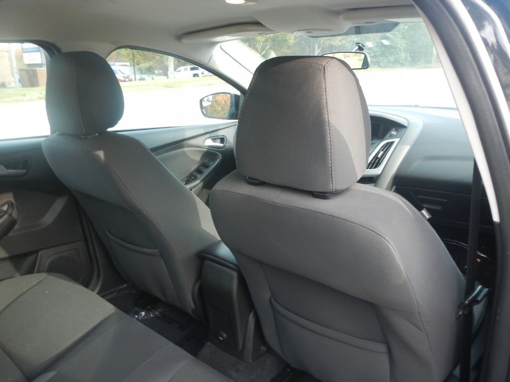 2014 Ford Focus Image 29