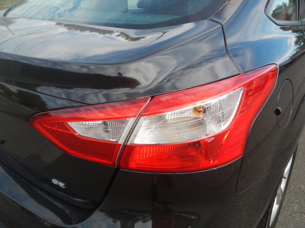 2014 Ford Focus Image 32