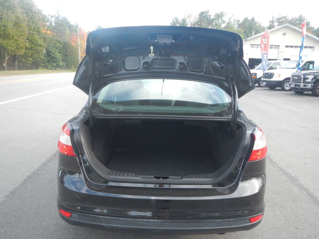 2014 Ford Focus Image 35