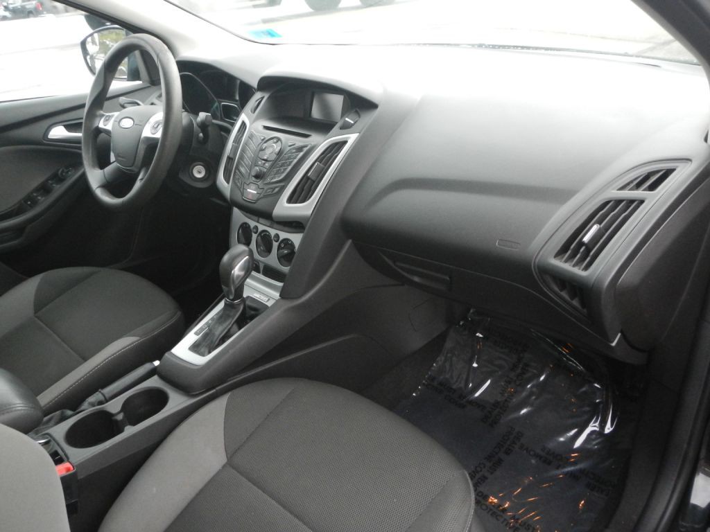 2014 Ford Focus Image 3