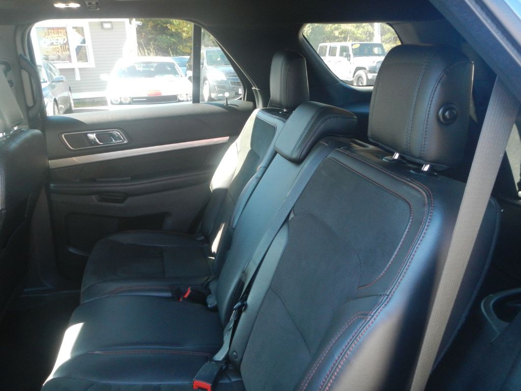 2018 Ford Explorer Image 5