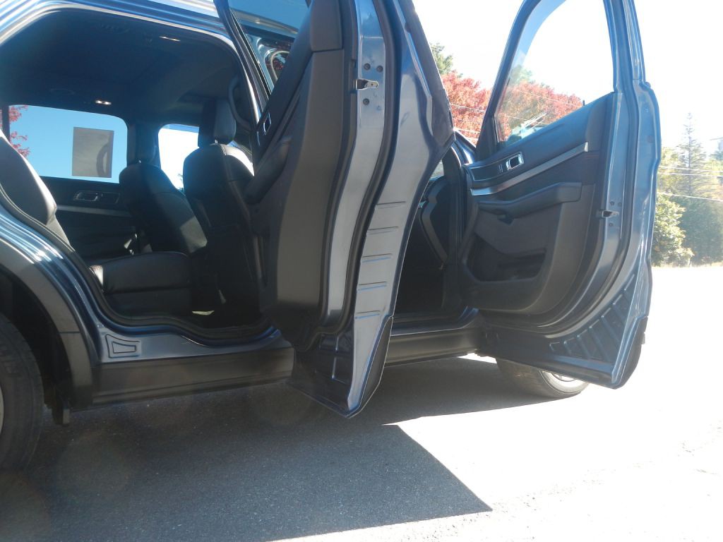 2018 Ford Explorer Image 17