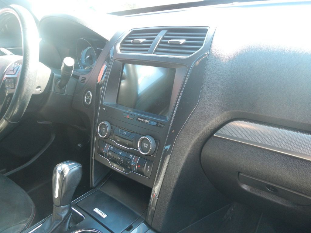 2018 Ford Explorer Image 23