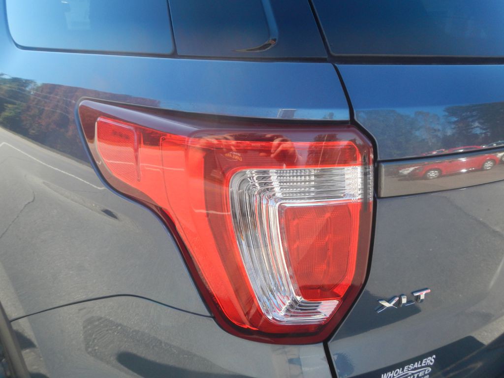 2018 Ford Explorer Image 33