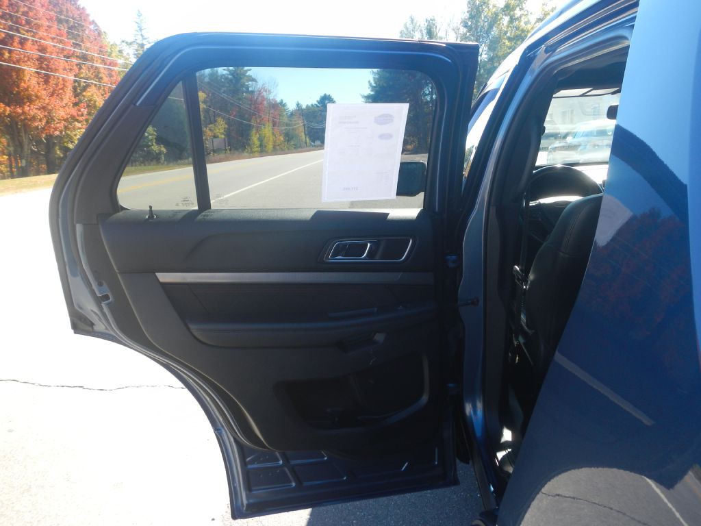2018 Ford Explorer Image 44