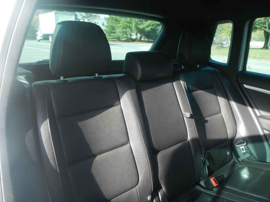2016 Volkswagen Tiguan Image 8