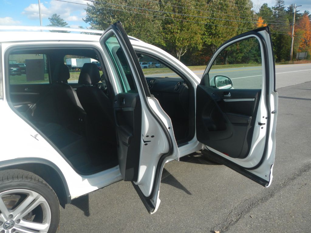 2016 Volkswagen Tiguan Image 17