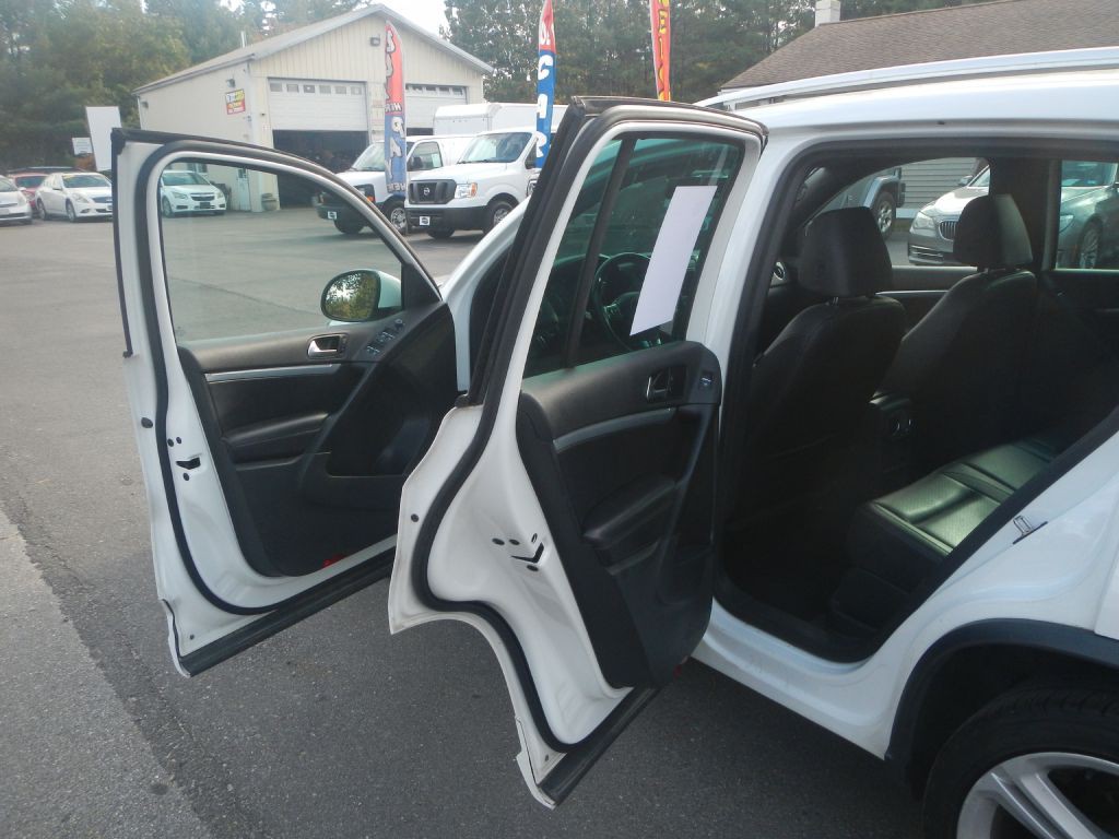 2016 Volkswagen Tiguan Image 43