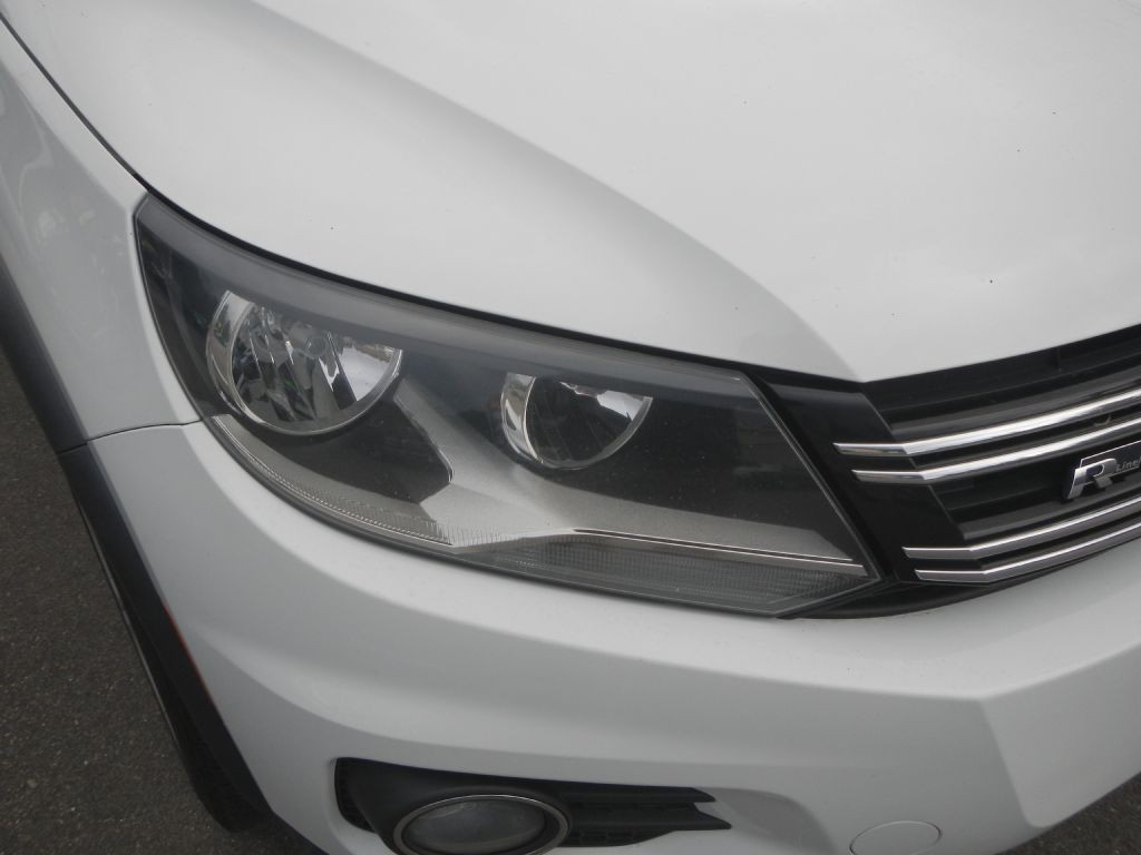 2016 Volkswagen Tiguan Image 12