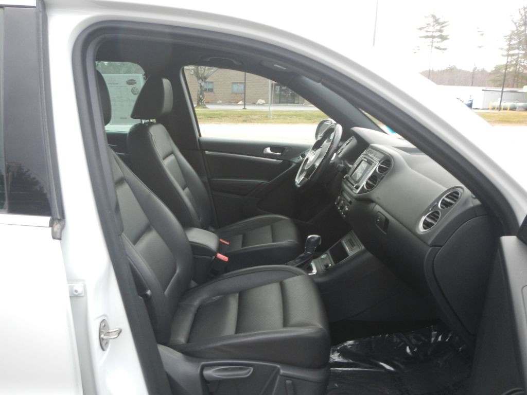2016 Volkswagen Tiguan Image 19